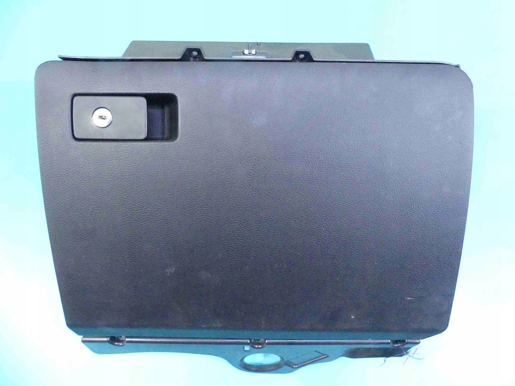 фото №1, Бардачок пасажира vw passat b6 europa