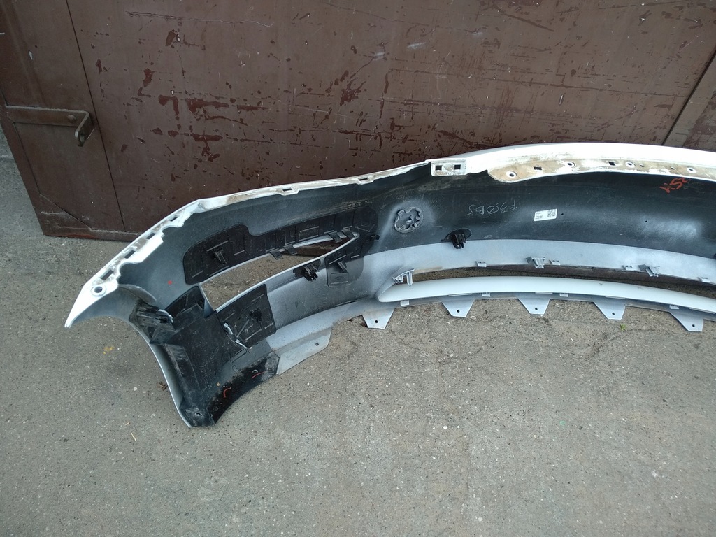 фото №10, Бампер перед tesla 3