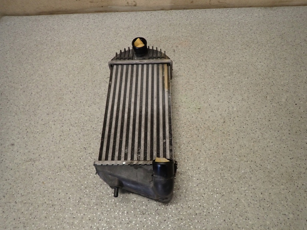 фото №1, Suzuki swift 10- інтеркулер радіатор повітря