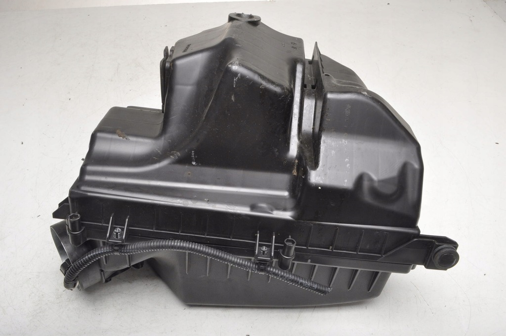 фото №7, Volvo s60 v60 s80 v70 xc60 i 2.0 d3 d4 корпус фільтра повітря 31319684