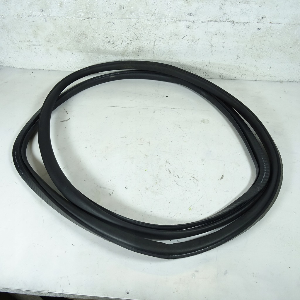 фото №1, Bmw 7 f01 f02 прокладка дверь задняя левая