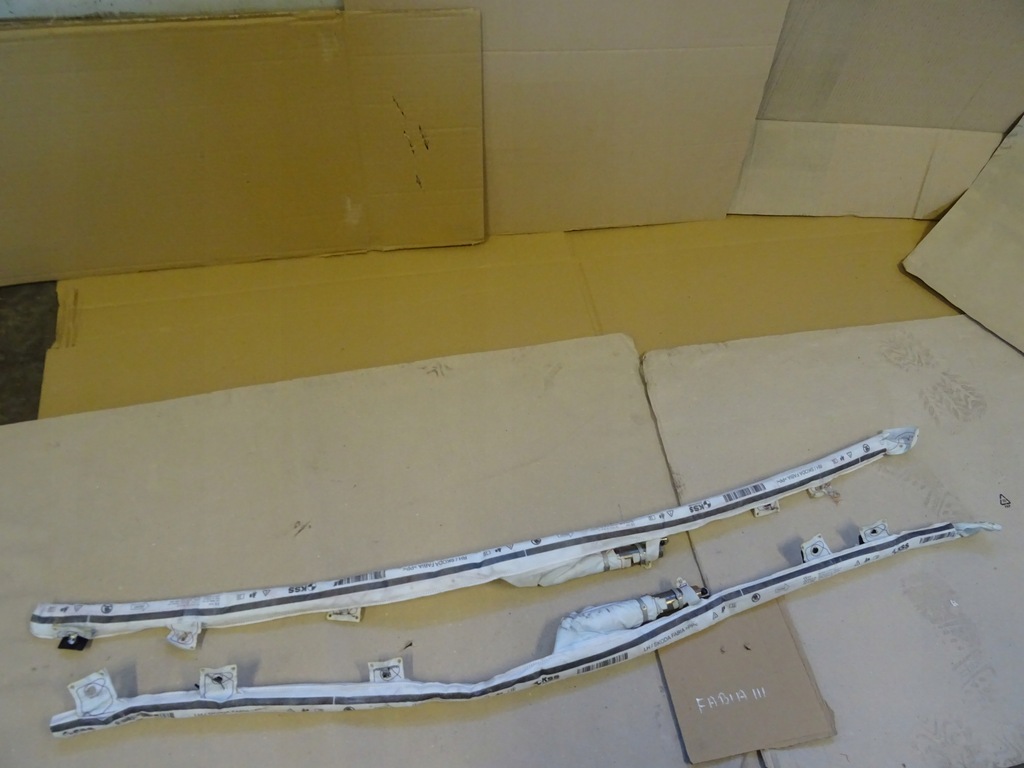 фото №1, Skoda fabia iii lift шторка безопасности левая