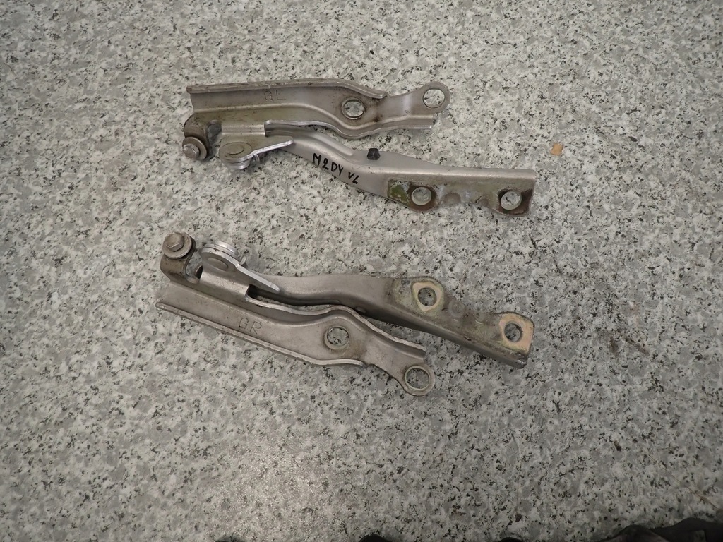 фото №6, Mazda 2 mazda2 02- dy петля капот левый lub правый
