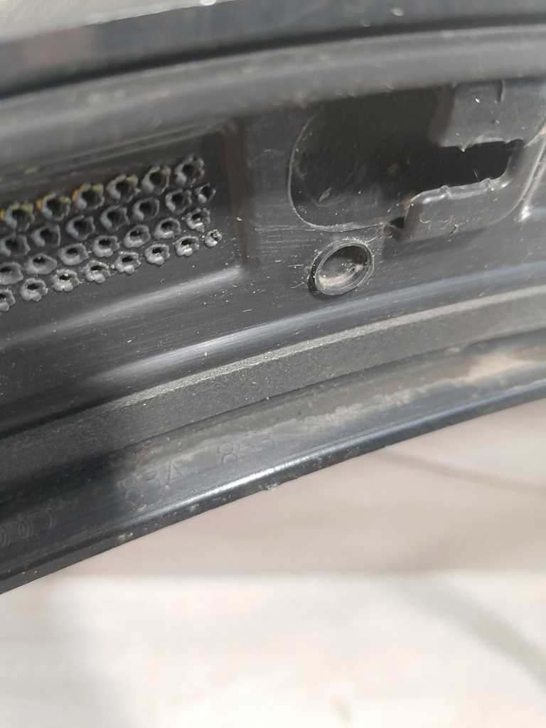 фото №10, Audi q3 молдинг крила правий задня 83a853818a