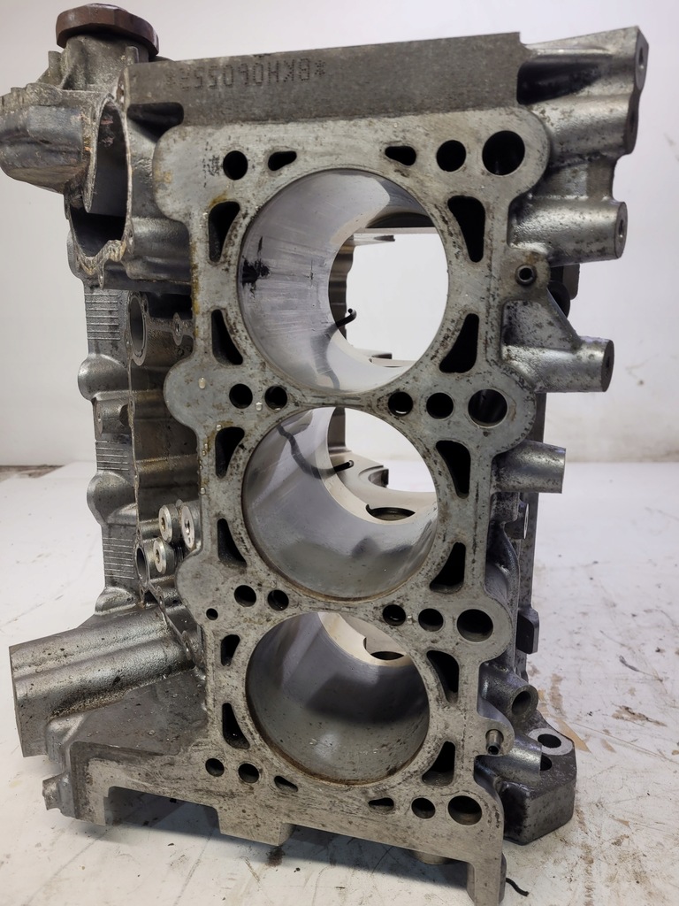 фото №7, Блок двигателя audi a6 c6 3.2 auk 06e103023g