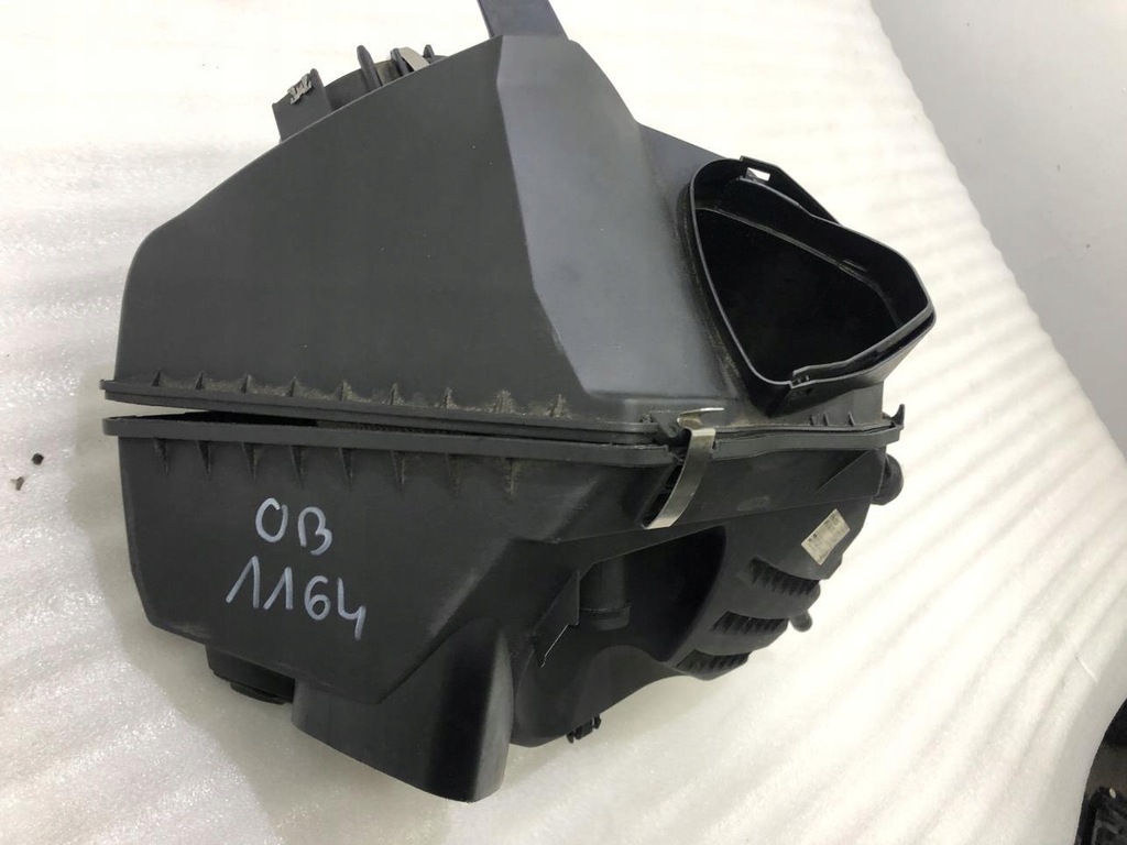 фото №7, Корпус фільтра повітря 4f0133835e audi a6 c6