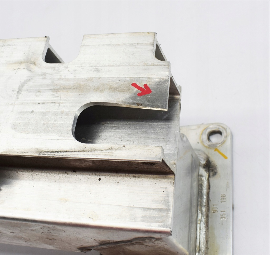 фото №6, Porsche taycan 9j1 балка задняя pas усилитель org