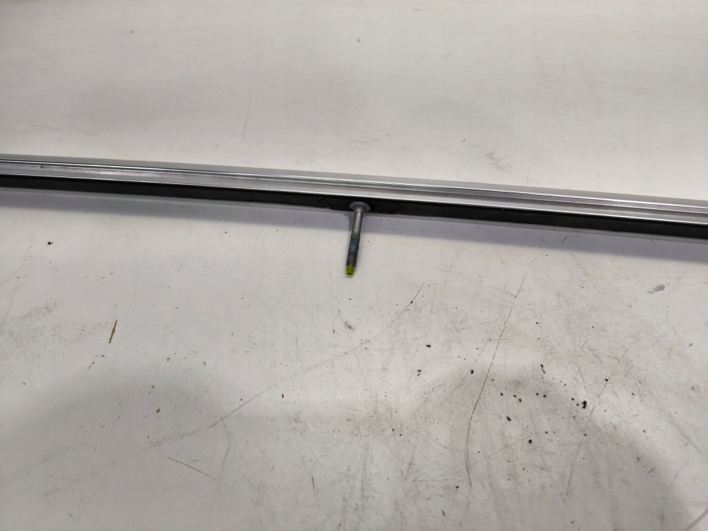 Рейлінг даховий хром audi a6 c7 avant універсал правий 4g9860022a оригінал !!! в Україні