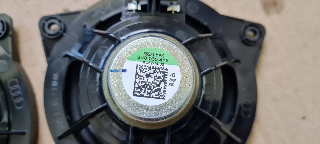 фото №8, S3 8v sedan a3 динамік полиця задня bang olufsen 8v0035416