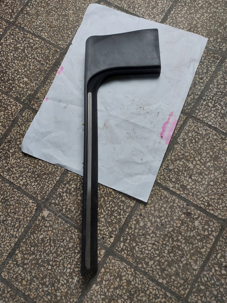 фото №1, Молдинг накладка поріг правий перед lancia thesis