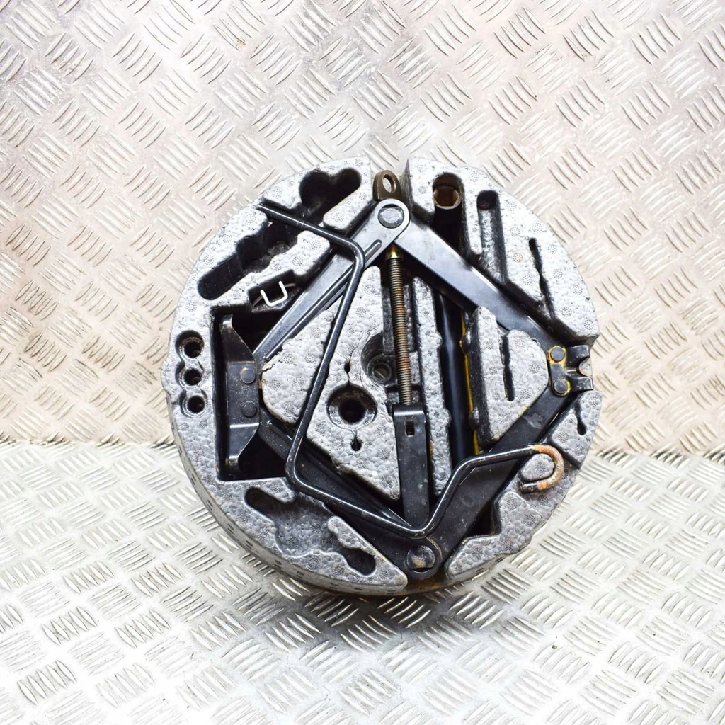 фото №1, Opel signum 2004 набор инструментов