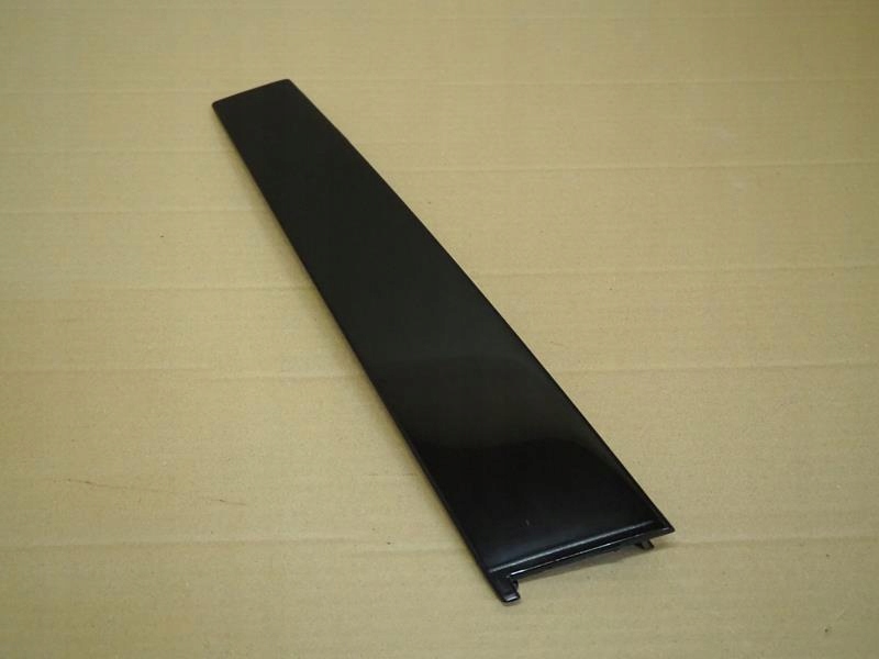 фото №1, Накладка стойка дверь правый перед peugeot 308 ii