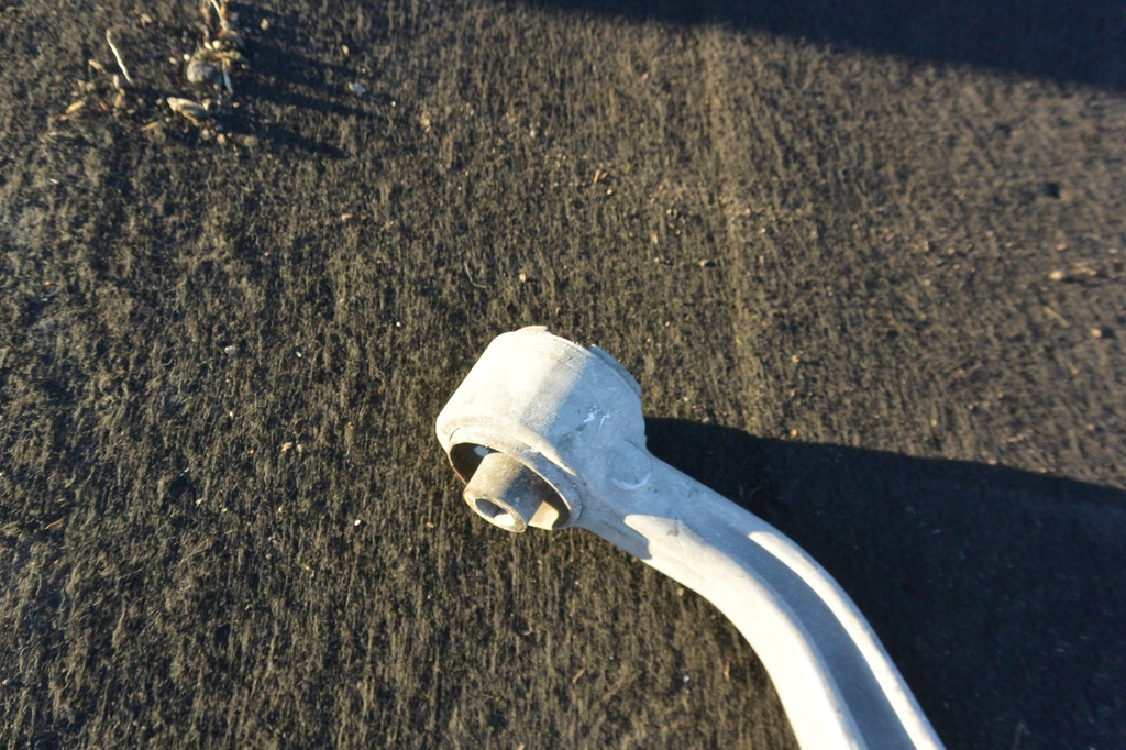 фото №4, Maserati quattroporte ghibli важіль правий верхній перед