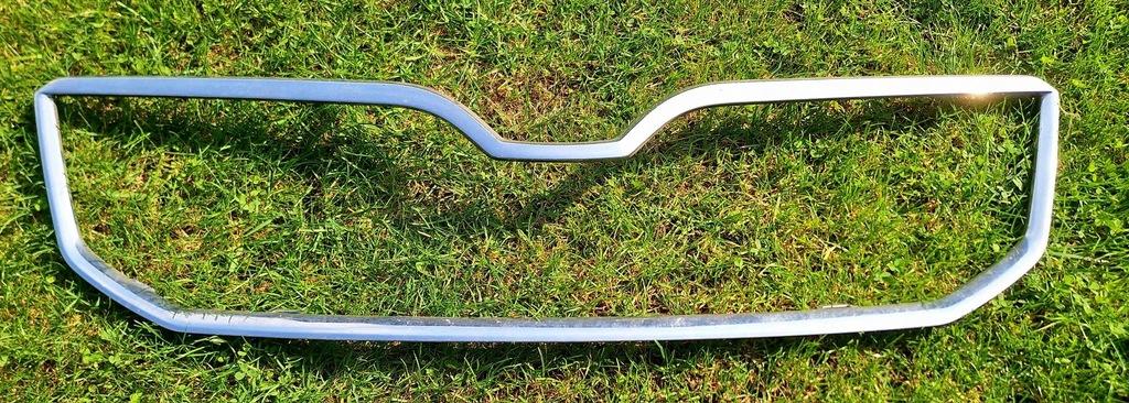 фото №1, Skoda octavia iii 3 рамка решетка решётка хром 5e0853761a