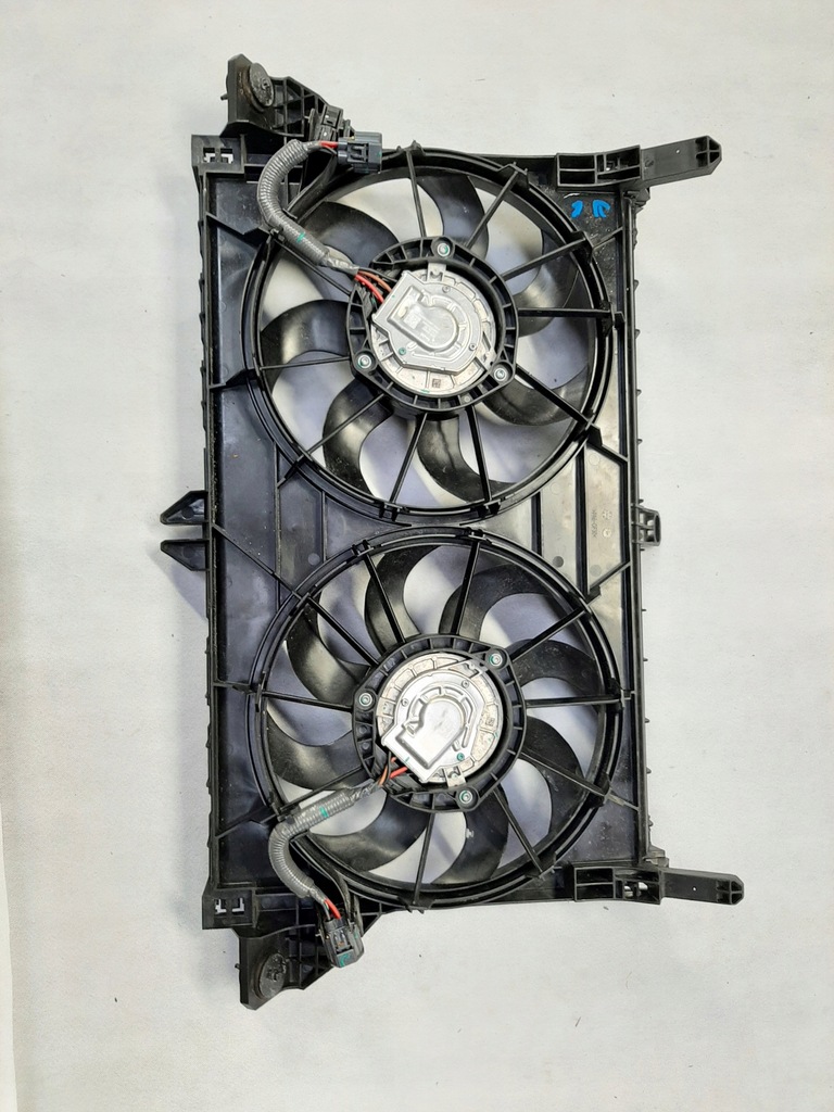 фото №1, Вентилятор вентилятори радіатора основа tesla model x p1589350-00b