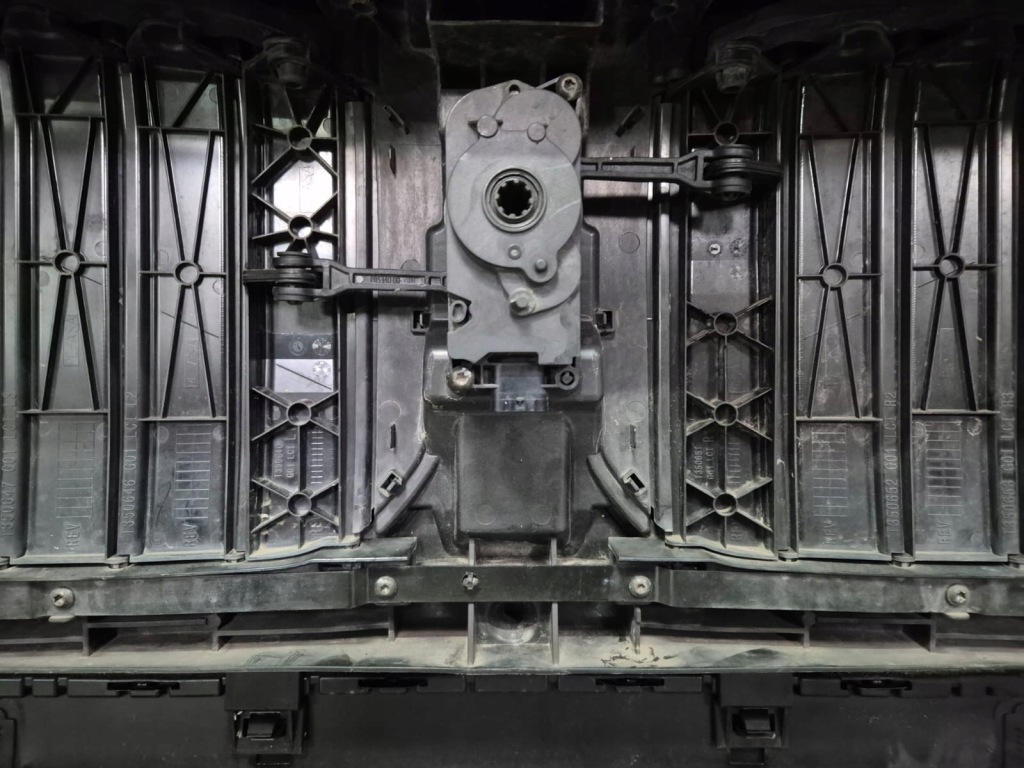 Bmw x3 g01 lci рестайлинг  m-pakiet mpakiet бампер передний усилитель балка ремень Киев