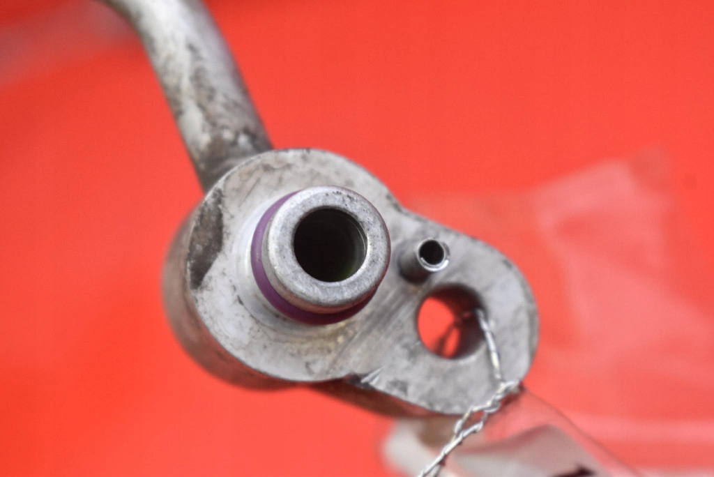 Шланг трубка кондиционера vw passat b7 2.0 tdi 140 km 10-15 с Разборки