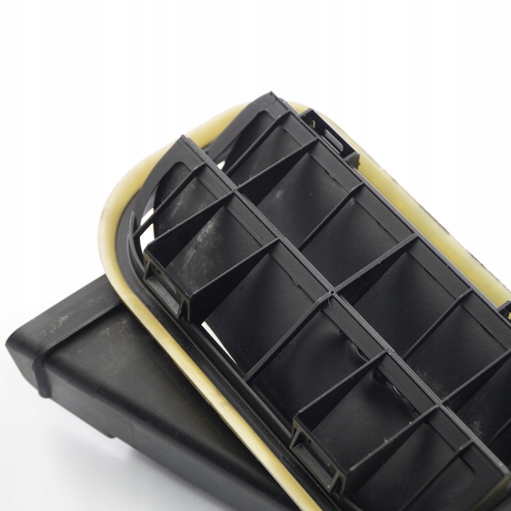 фото №12, Mercedes slk r172 кришка багажника вентиляційна ліва заднього бампера a1728300042