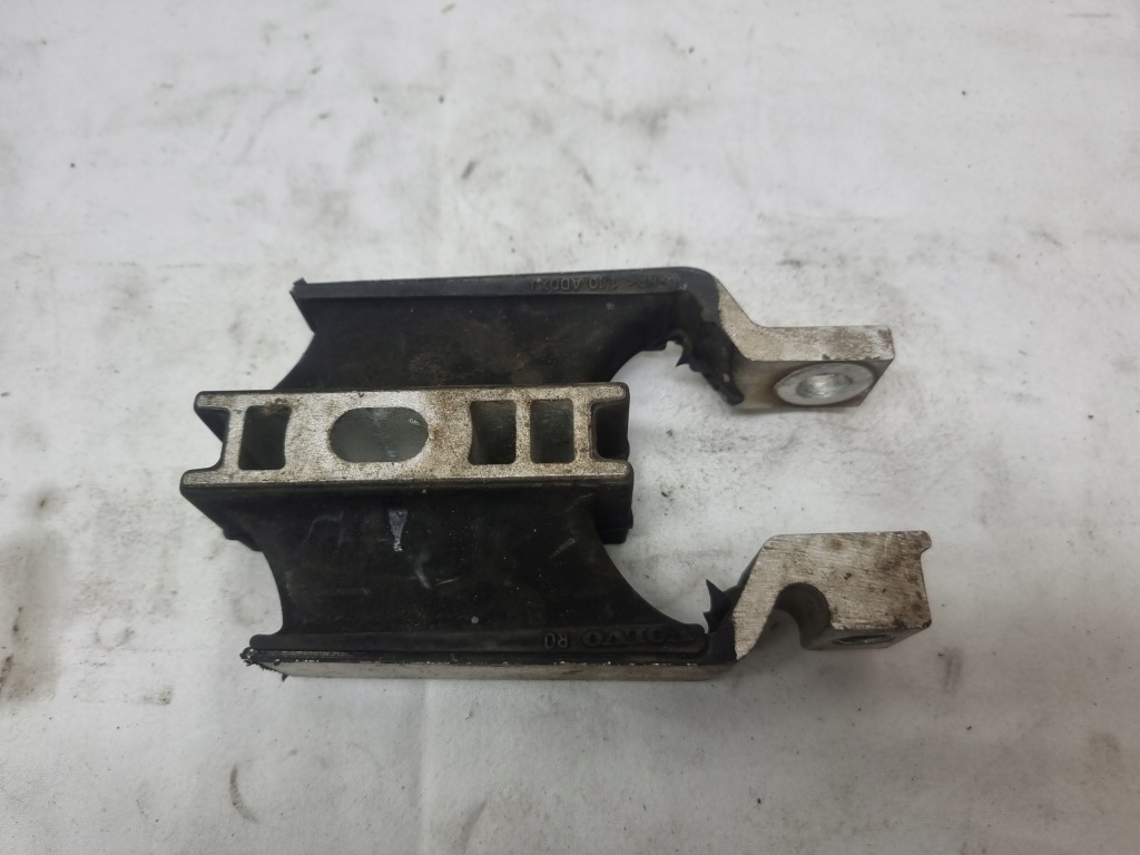 Купить Volvo xc90 кронштейн подушка коробки