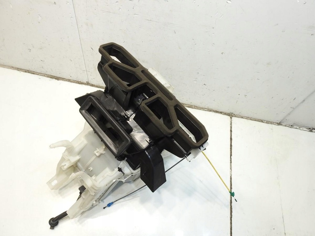 фото №7, Отопитель mercedes w245 b180 1.7 a1698304960