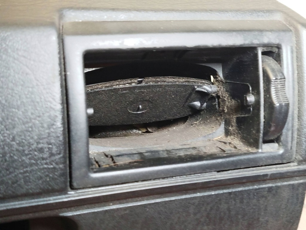 фото №10, Volkswagen golf ii 1991 панель приладів панель приладів приладова лічильник панель обдув