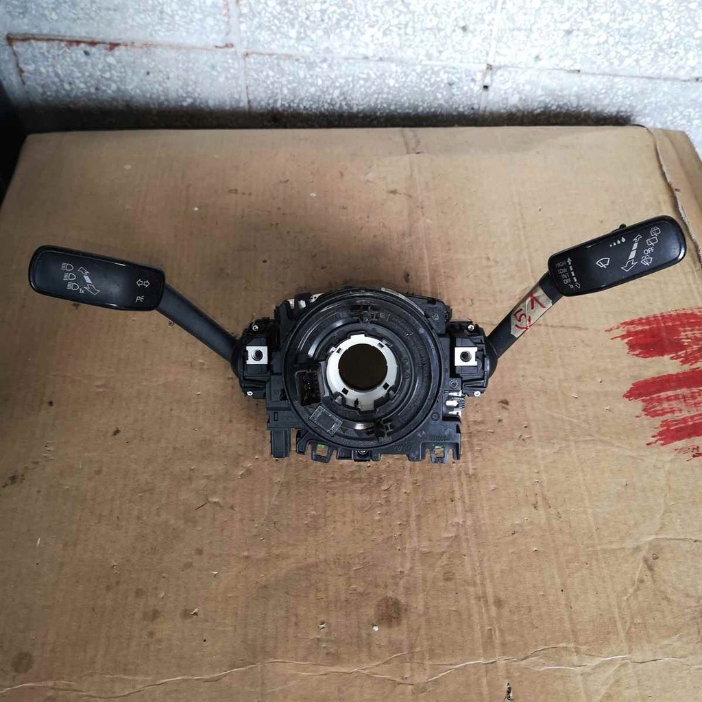 фото №1, Стрічка перемикач комбінований seat vw 5q0953507ag