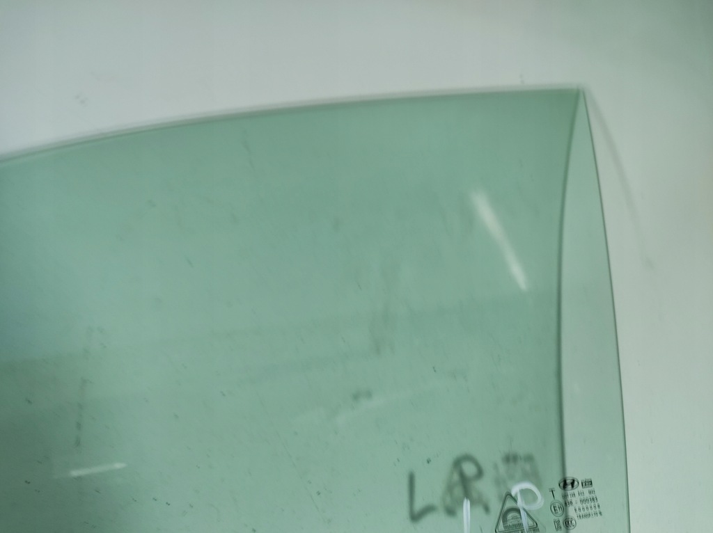 фото №13, Hyundai ioniq 17r- скло двері лівий перед