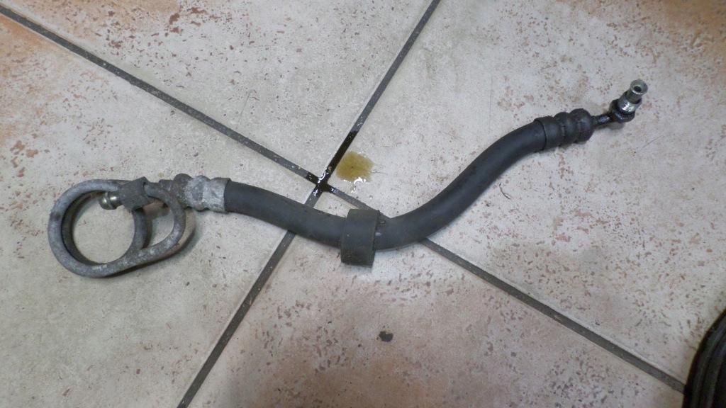 фото №1, Шланг трубка підсилювача mercedes w201 190 1,8 бензин