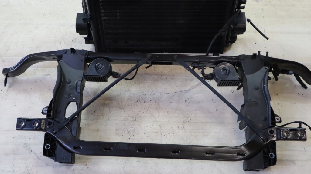 фото №5, Jeep wrangler jl 2.0 t hybrid 4xe 18- pas передний радиатор 68340962ac