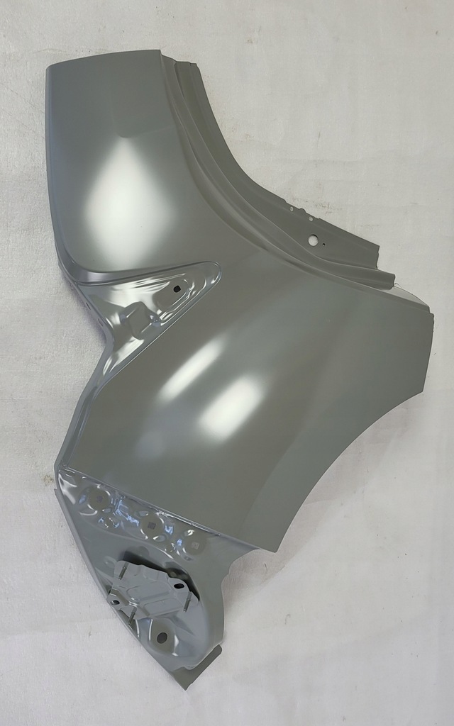 фото №1, Обшивка крила правий задня toyota yaris iv 2020-