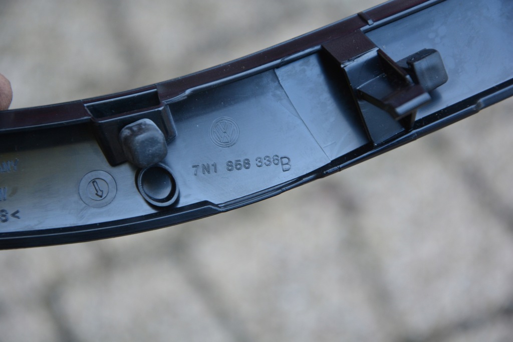 фото №13, Декоры консоли дверь vw sharan 7n1858336b 439 440