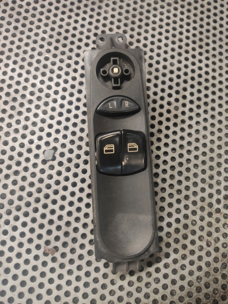 фото №1, Панель вікон лівий vito w639