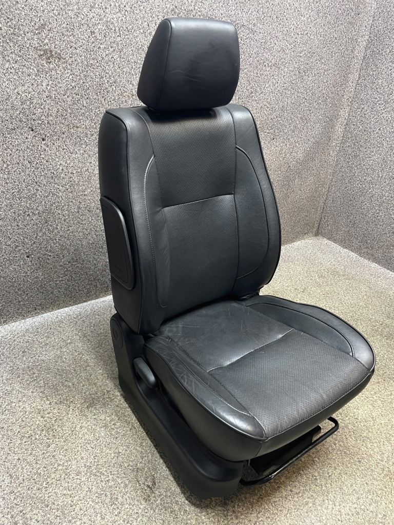 фото №6, Сидіння підігрів заднє сидіння обшивки шкіра czarna suzuki grand vitara 2 ii eu kpl