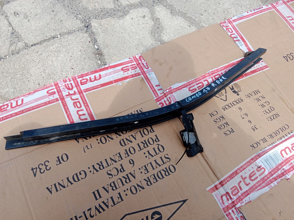 фото №1, Направляющая направляющая правая dół opel combo