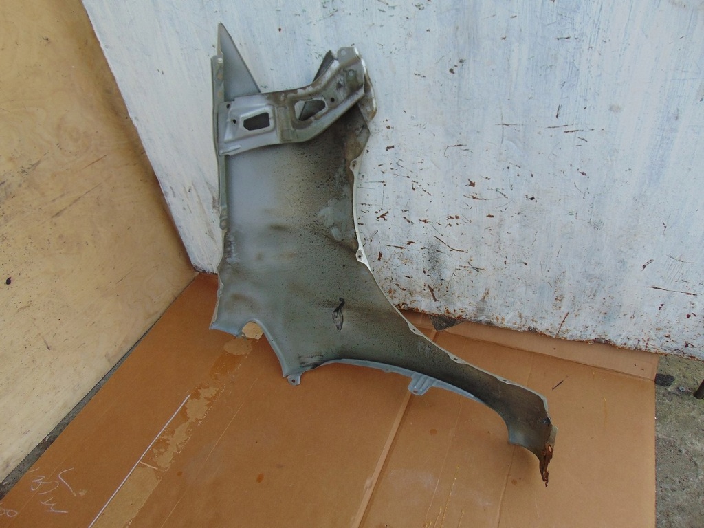 фото №13, Крыло левый перед toyota auris 1 2007-