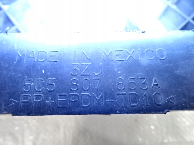 фото №9, Vw new beetle средний направляющая бампера заднего задняя 5c5807863a