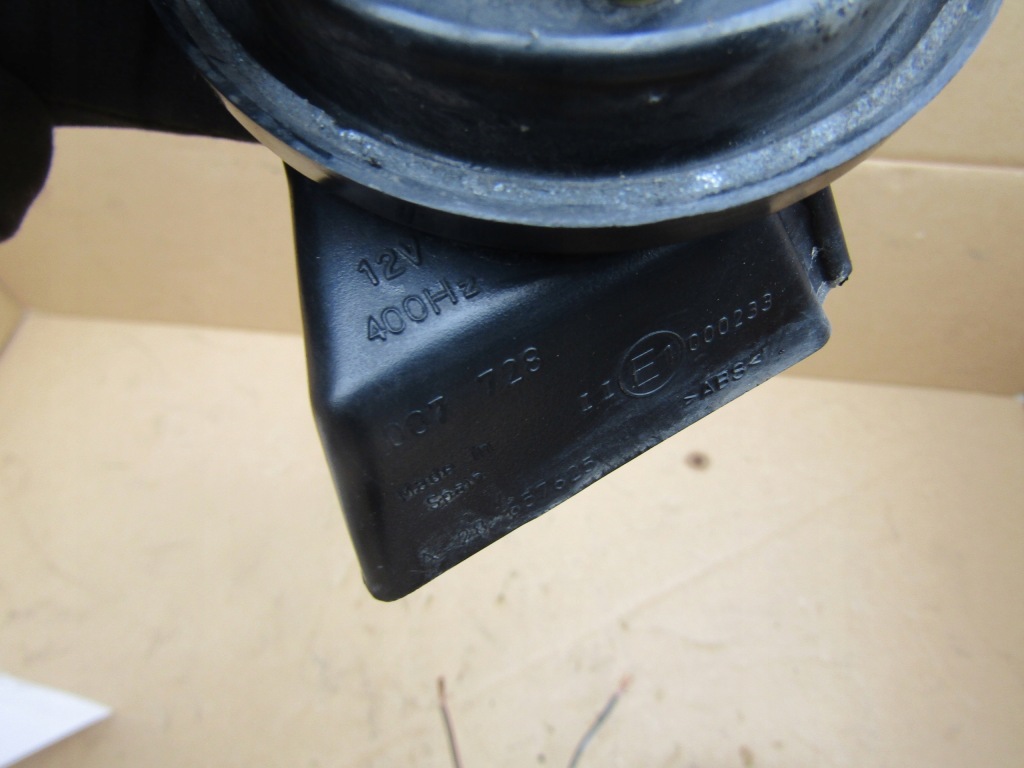 1 mercedes clk w208 w210 w202 клаксон сигнал сигнал оригинал комплект  2szt с Разборки