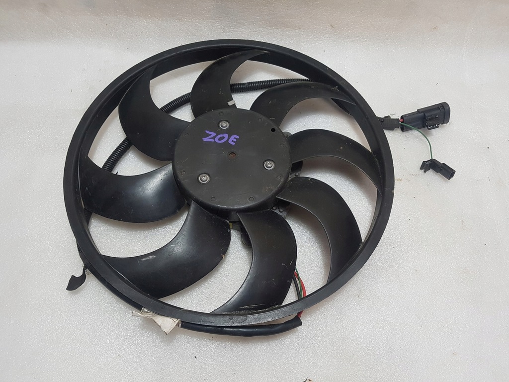 фото №1, Renault zoe вентилятор радиатор 945002400