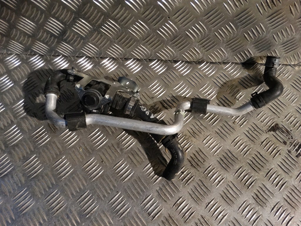 фото №1, Idealna насос wody porsche panamera 970 1