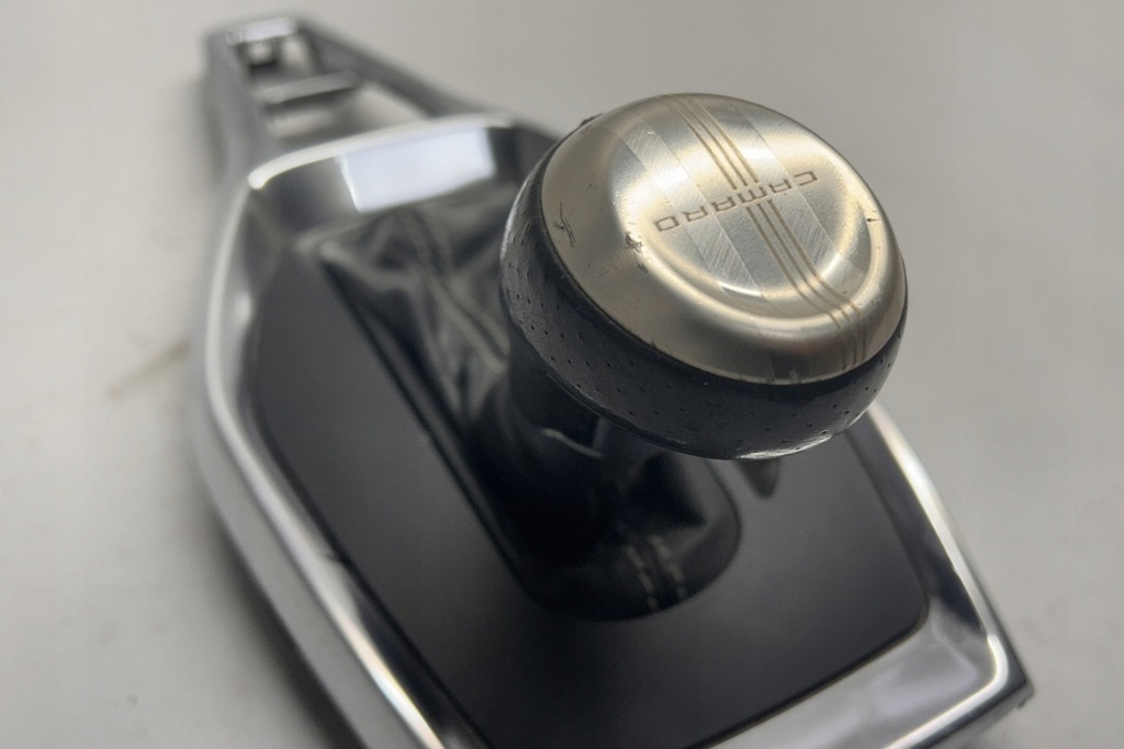 фото №12, Рамка переключения передач chevrolet camaro cabrio 23281831 6.2l бензиновый 333kw