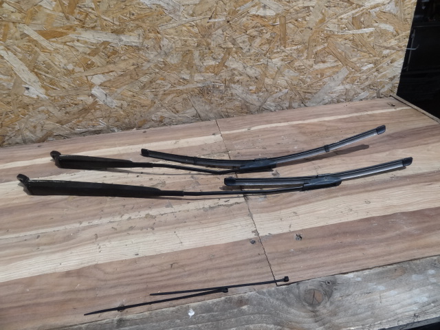 фото №2, Citroen c-elysee 2016 важелі двірник комплект