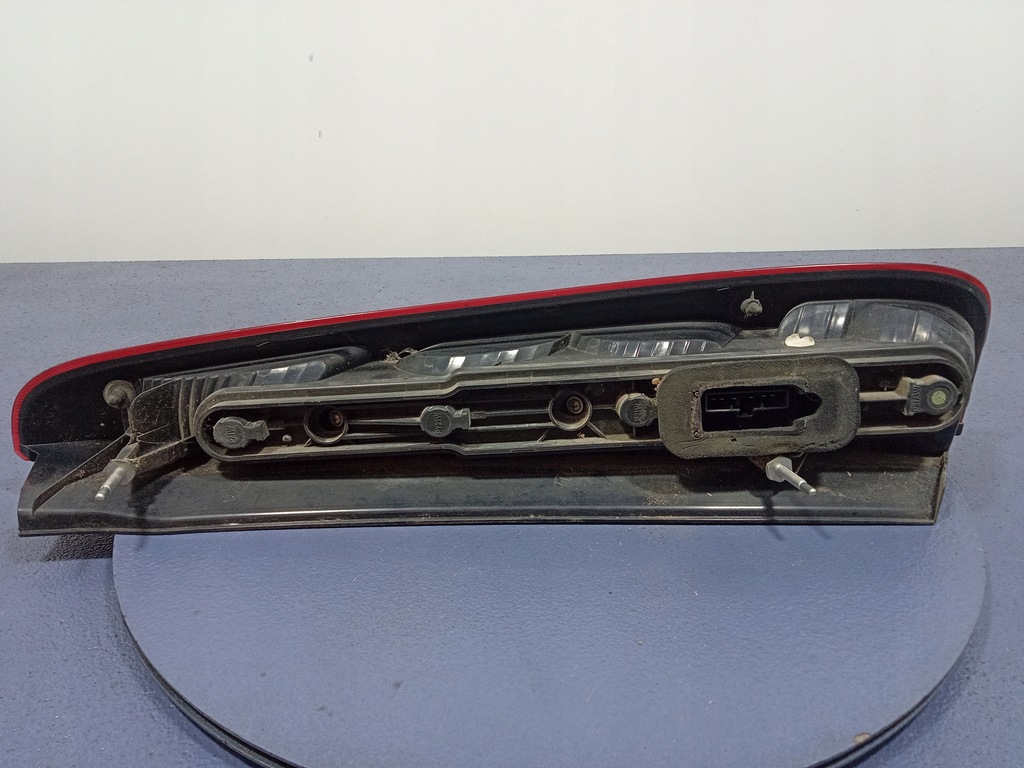 фото №5, Ford c-max mk1 лампа задня ліва задня 3m51-13a603-aa