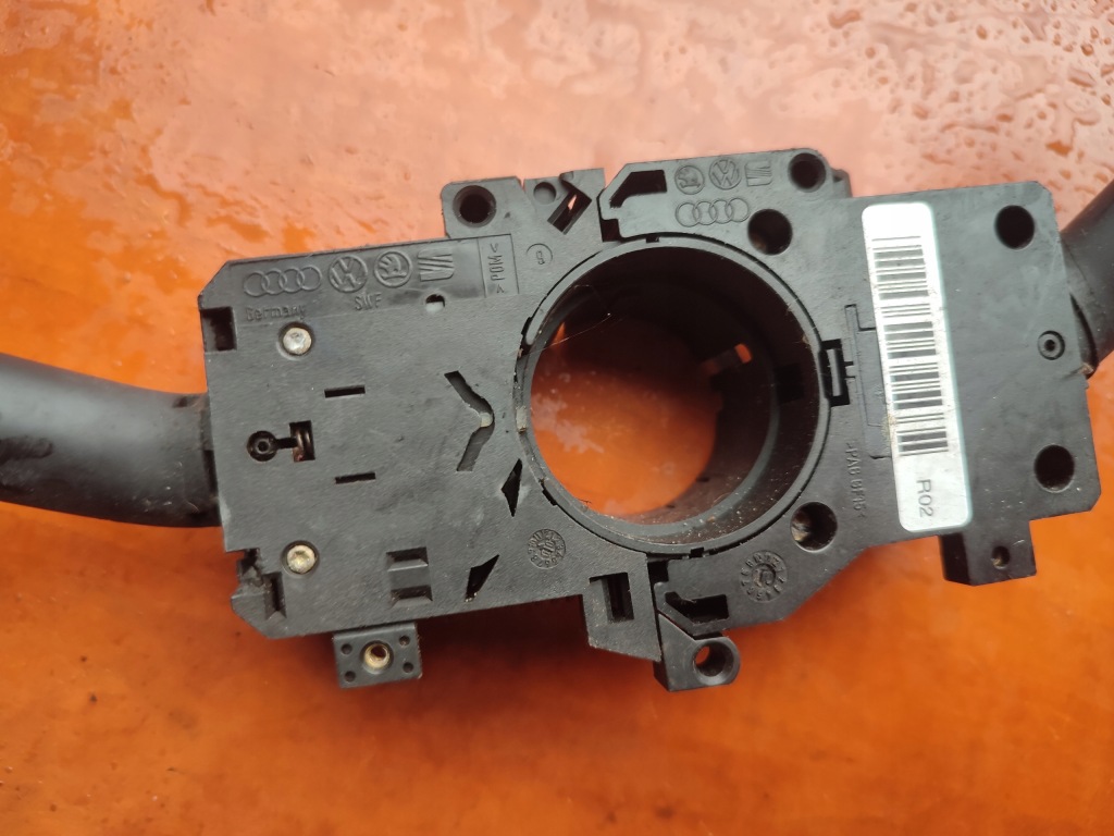 фото №4, Перемикач комбінований volkswagen оригінальний номер 4b0953503f