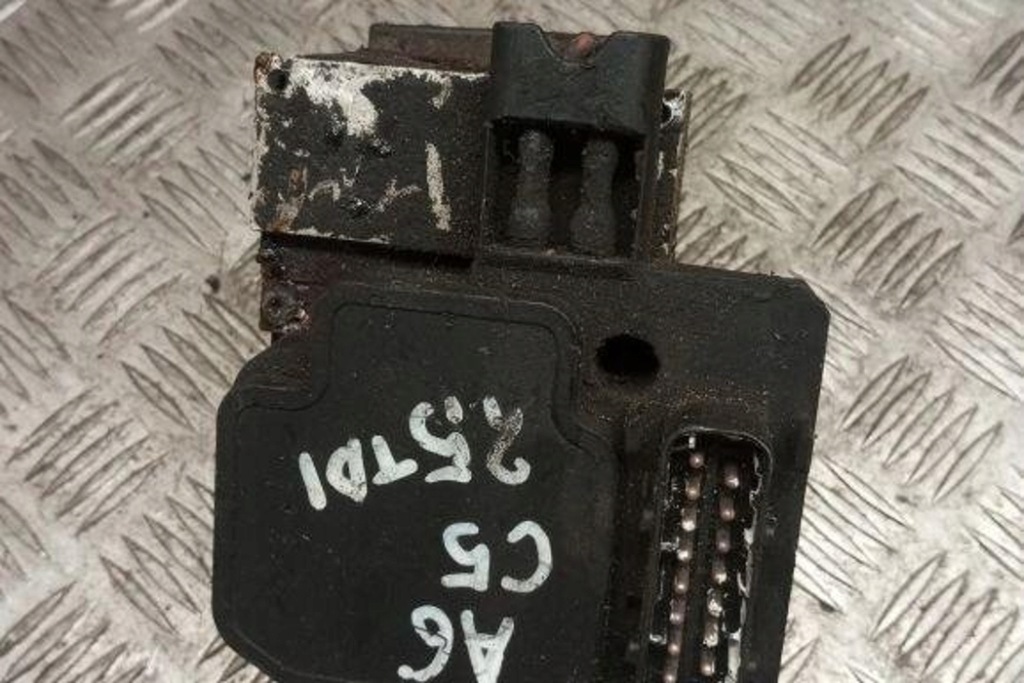 фото №1, Насос abs audi 8e0614111t 2.5l дизель 1998