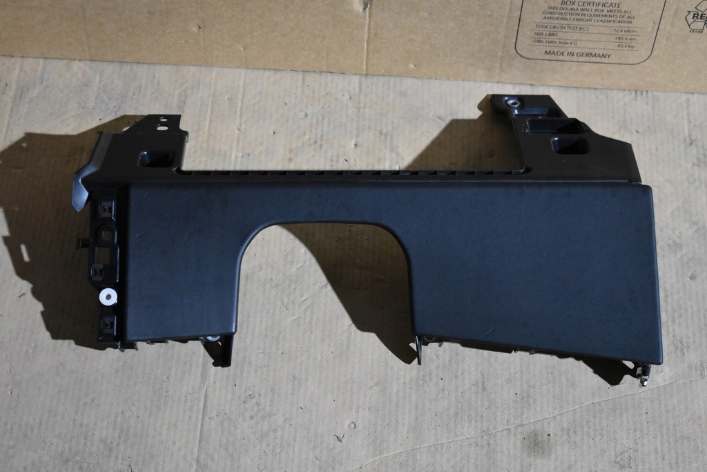 фото №1, Защита нижняя консоли porsche taycan 1