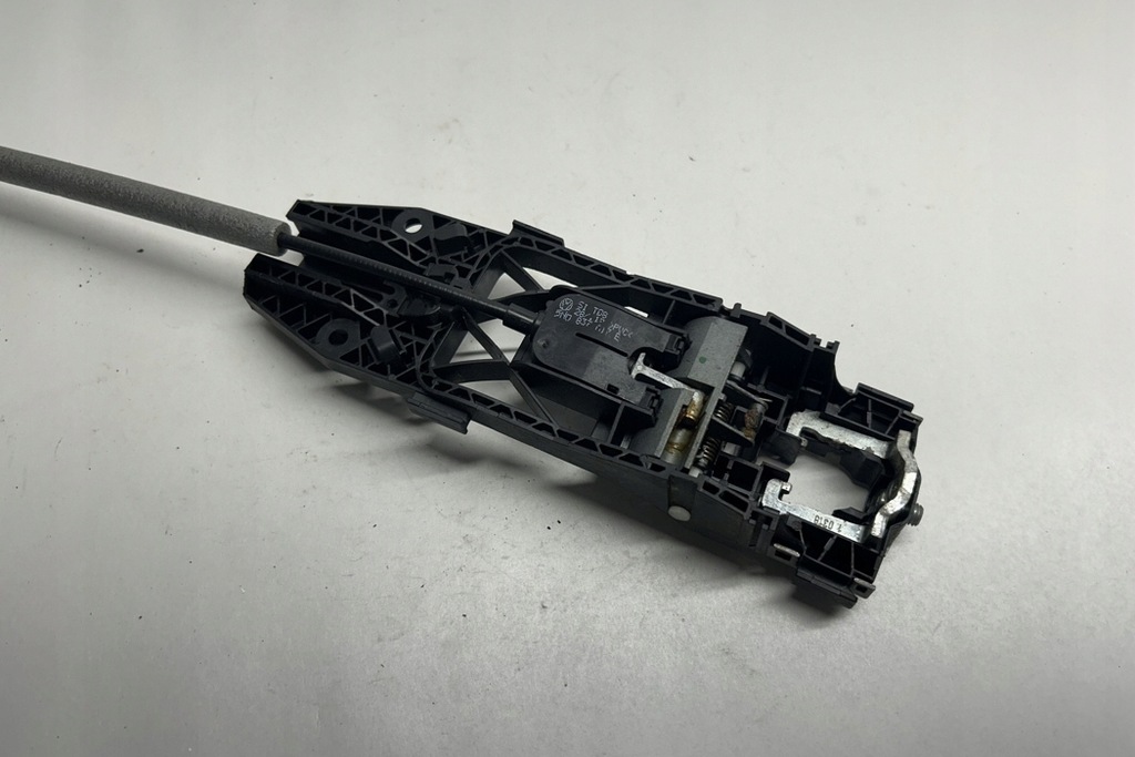 фото №12, Рамка ручка передних левых дверь seat leon 5f1 5n0837885h 1.5l