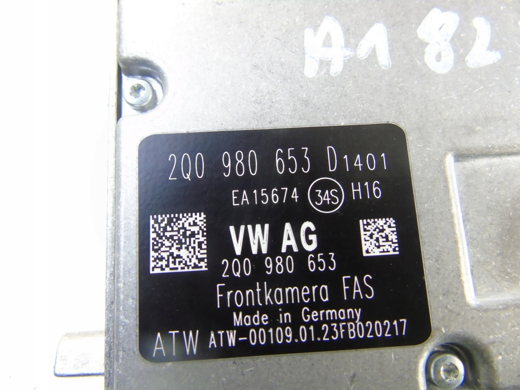 фото №4, Камера ассистент поперечина audi a1 ii 82a 2q0980653d