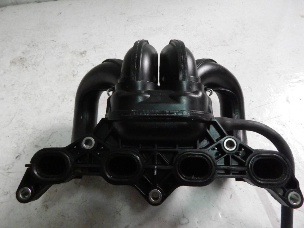 фото №5, Коллектор впускной  toyota yaris ii 06-11 1.3 b