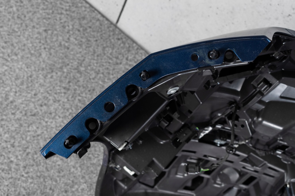 фото №16, Bmw ix i20 бампер передній перед датчики звичайний колір c1m