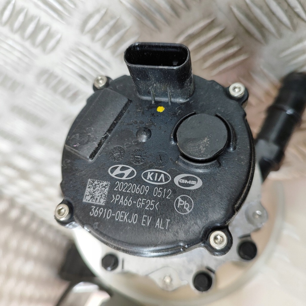 фото №7, Kia niro 2023 бак расширительный охлаждающая жидкость